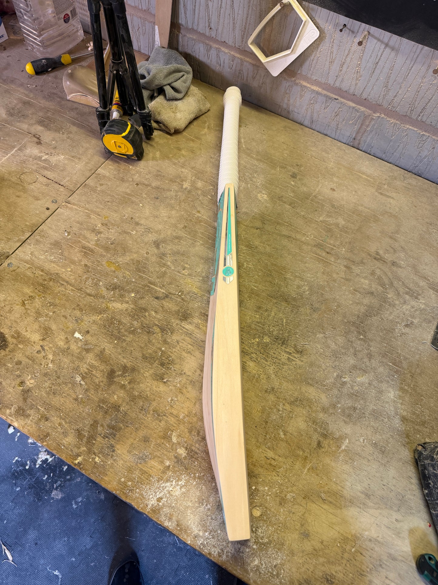 Grade 1 Short blade- 2lb 8oz